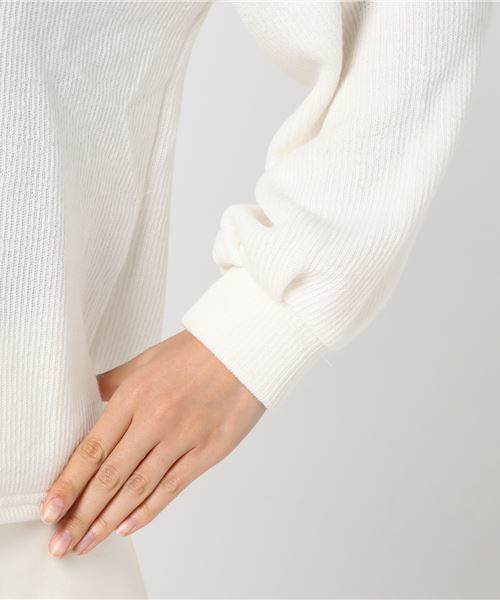 Honeys(ハニーズ)の「ボリューム袖プルオーバー(Tシャツ/カットソー・レディース・オフホワイト/ブラック/杢グレー/ピンク/ブルー・L/M)」の7枚目の写真