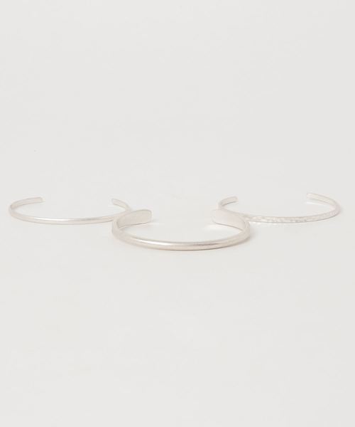 FACTOTUM（ファクトタム）の「【FACTOTUM】FACTOTUM3連シルバーコートバングル/（バングル/リストバンド・メンズ・シルバー/ゴールド・FREE）」の4枚目の写真