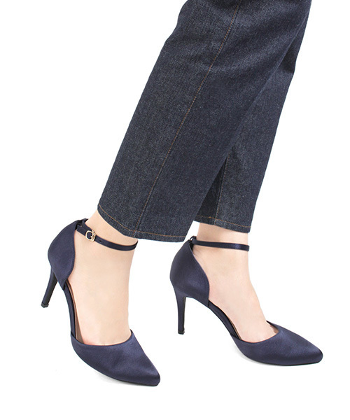 RANDA(ランダ)の「2WAYパールストラップセパレートパンプス(パンプス・レディース・ブラック/ネイビー/ゴールド・SS/S/M/L/LL)」の5枚目の写真