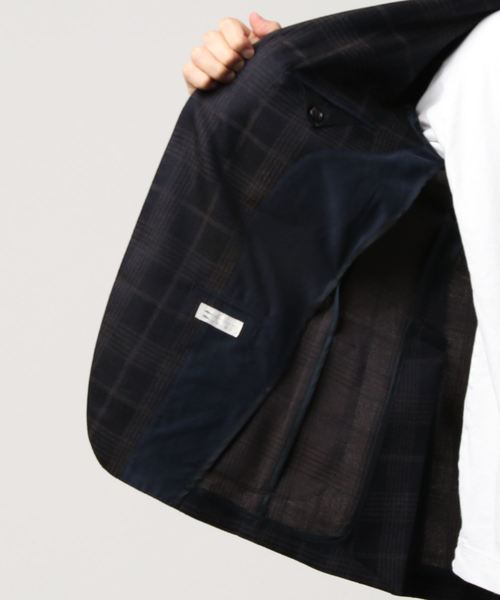 TAGLIATORE（タリアトーレ）の「TAGLIATORE チェック柄ジャケット 