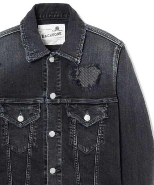 BACK BONE(バックボーン)の「LEATHER PATCH TRUCKER(デニムジャケット・メンズ・ブラック/インディゴブルー・MEDIUM/X-LARGE/SMALL/LARGE)」の16枚目の写真