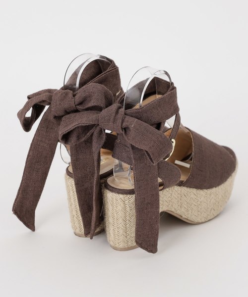one after another NICE CLAUP(ワンアフターアナザーナイスクラップ)の「2wayリボンサンダル(サンダル・レディース・ブラック/ブラウン/ナチュラル・SMALL/MEDIUM/LARGE)」の20枚目の写真