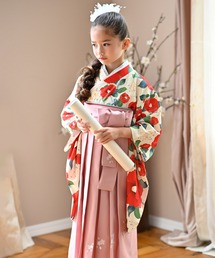 Catherine Cottage | 簡単着付けの刺繍入り袴セット(着物)