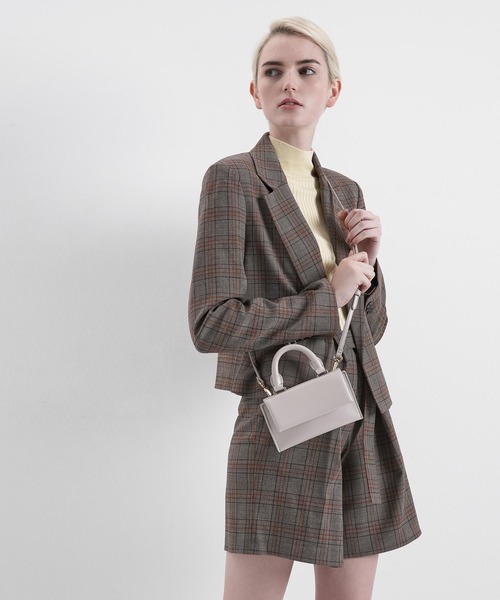 CHARLES & KEITH（チャールズ & キース）の「レクタングラー ベルトバッグ / Rectangular Belt Bag（ショルダーバッグ・レディース・ブラウン/マルチ/アイボリー・S）」の9枚目の写真