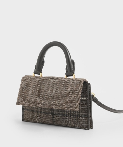 CHARLES & KEITH（チャールズ & キース）の「レクタングラー ベルトバッグ / Rectangular Belt Bag（ショルダーバッグ・レディース・ブラウン/マルチ/アイボリー・S）」の14枚目の写真