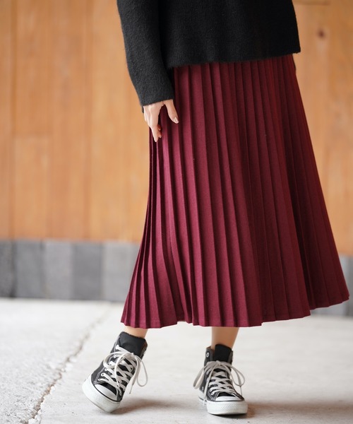 rps（アールピーエス）の「起毛プリーツスカート（スカート・レディース・チャコールグレー/ダークグリーン/ボルドー/キャメル・M）」の4枚目の写真