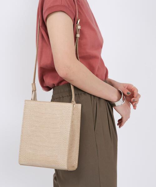 coen(コーエン)の「【WEB限定】スクエアショルダーバッグ(ショルダーバッグ・レディース・ホワイト/ブラック系その他/ブラック/ブラウン系その他/グレー/ナチュラル・FREE)」の10枚目の写真