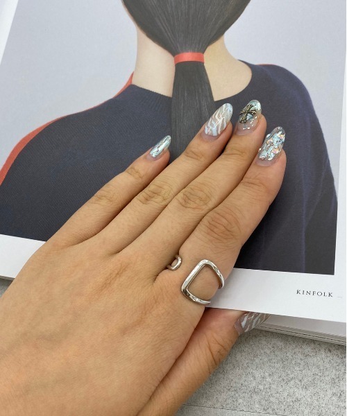 apres jour mignon（アプレジュールミニョン）の「【apresjour mignon×ARIAZ】アソート変形リング（リング・レディース・シルバー系その他2/ゴールド系その他2/シルバー系その他/ゴールド系その他/シルバー/シルバー系その他3/ゴールド/ゴールド系その他3/シルバー系その他4/ゴールド系その他4/シルバー系その他5/その他/ゴールド系その他6/シルバー系その他7/ゴールド系その他7/シルバー系その他6/ゴールド系その他5/その他5/その他4/その他3/その他2/その他9/その他10/その他11/その他12/その他13/その他6/その他7/その他8・ONESIZE）」の20枚目の写真