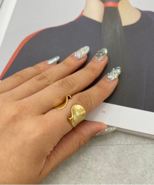 apres jour mignon（アプレジュールミニョン）の「【apresjour mignon×ARIAZ】アソート変形リング（リング・レディース・シルバー系その他2/ゴールド系その他2/シルバー系その他/ゴールド系その他/シルバー/シルバー系その他3/ゴールド/ゴールド系その他3/シルバー系その他4/ゴールド系その他4/シルバー系その他5/その他/ゴールド系その他6/シルバー系その他7/ゴールド系その他7/シルバー系その他6/ゴールド系その他5/その他5/その他4/その他3/その他2/その他9/その他10/その他11/その他12/その他13/その他6/その他7/その他8・ONESIZE）」の15枚目の写真