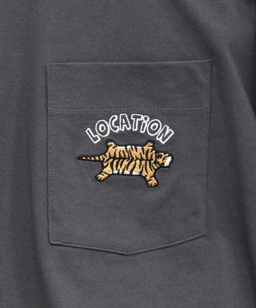 kutir（クティール）の「ポケット付きバックプリントトラ刺繍Tシャツ（Tシャツ/カットソー・メンズ・ホワイト/チャコールグレー/ライトブルー・SMALL/MEDIUM/LARGE）」の17枚目の写真