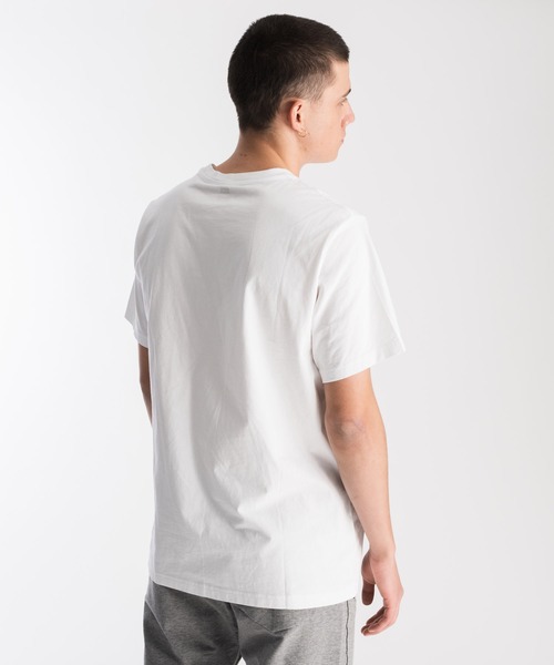 Levi's(リーバイス)の「RELAXED GRAPHIC TEE 90'S SERIF LOGO D3 W(Tシャツ/カットソー・メンズ・マルチ・S/M/L/XL)」の3枚目の写真