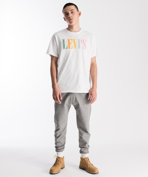 Levi's(リーバイス)の「RELAXED GRAPHIC TEE 90'S SERIF LOGO D3 W(Tシャツ/カットソー・メンズ・マルチ・S/M/L/XL)」の5枚目の写真