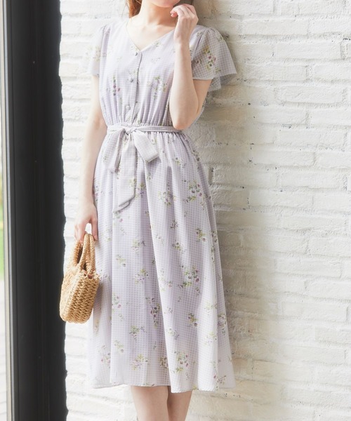 人気沸騰メーカー直送 Closet ワンピースcloset トッコクローゼット のファッション ウエストりぼん付きシアーチェック フラワープリントワンピース ワンピース Tocco