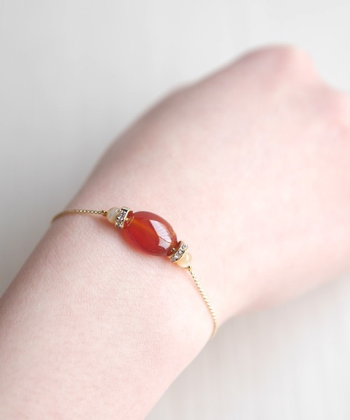 tone(トーン)の「【SPICY COLORS】天然石の華奢ブレス(ブレスレット・レディース・その他/その他3/その他4/その他6/その他2/その他7/その他5/その他8/その他11/その他10/その他9/その他14/その他16/その他13/その他17/その他18/その他15/その他19/その他20/その他21/その他22/その他25/その他23/その他24/その他26/その他12・FREE)」の3枚目の写真