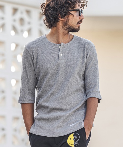 felkod(フィルコッド)の「mt6962-Thermal Henry Neck Half Sleeve Cut sew カットソー(Tシャツ/カットソー・メンズ・ホワイト/ブラック/トップグレー・S/M/L)」の1枚目の写真