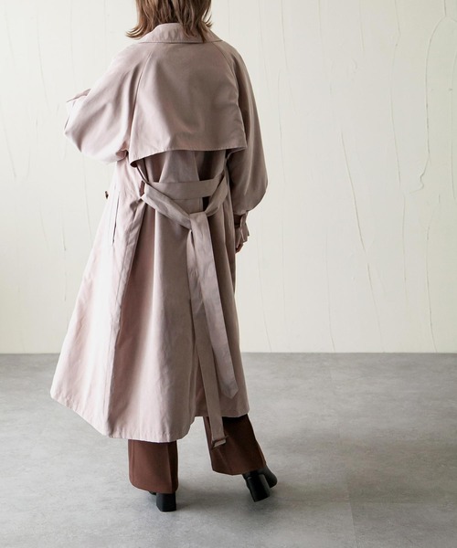 Chillfar(チルファー)の「キャンディスリーブビッグトレンチコート(トレンチコート・レディース・ベージュ/ピンク/ブルー/サンドベージュ/グレイッシュベージュ・MEDIUM/LARGE)」の15枚目の写真