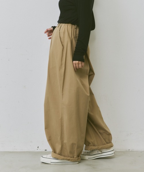 Libra Cue(リブラ キュー)の「サーカスコットンパンツ(チノパンツ・レディース・カーキ/ブラック/ベージュ/ホワイト/チャコールグレー/オリーブ/ネイビー/ブルーグレー/アイボリー/ブラウン・FREE/2)」の11枚目の写真