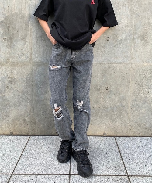 RASVOA（ラスボア）の「ケミカルダメージストレートパンツ（デニムパンツ・レディース・ブラック/パープル・S/M）」の3枚目の写真