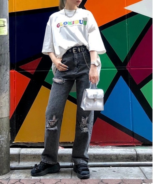 RASVOA（ラスボア）の「ケミカルダメージストレートパンツ（デニムパンツ・レディース・ブラック/パープル・S/M）」の5枚目の写真