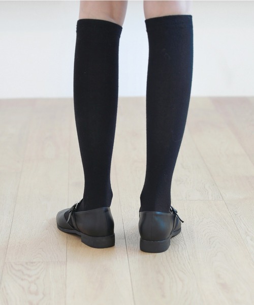 by muni:r（バイ ムニール）の「デイリーに履きやすいシンプルなメリージェーンフラットシューズ（ローファー・レディース・ブラック/ブラウン・23.0cm/24.0cm/25.0cm）」の7枚目の写真