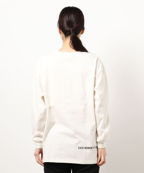 N.(N. Natural Beauty Basic)(エヌエヌナチュラルビューティーベーシック)の「メッセージロングTシャツ(Tシャツ/カットソー・レディース・ホワイト/ブラック・MEDIUM)」の7枚目の写真