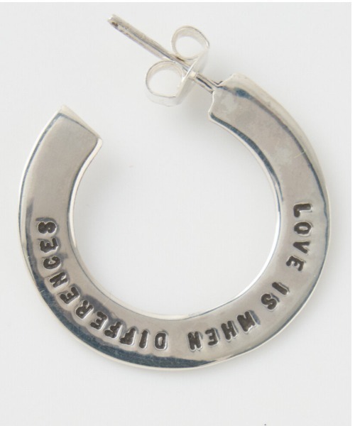 SERGE THORAVAL（セルジュトラヴァル）の「Serge Thoraval/LOVE ピアス（ピアス（両耳用）・レディース・シルバー・FREE）」の5枚目の写真