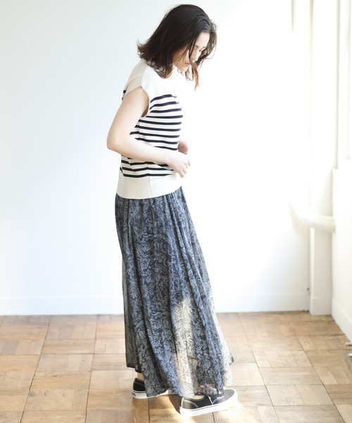 Auntie Rosa Holiday（アンティローザホリデー）の「フラワープリントパネルスカート（スカート・レディース・ブラック/パープル/オフホワイト・MEDIUM/LARGE）」の19枚目の写真