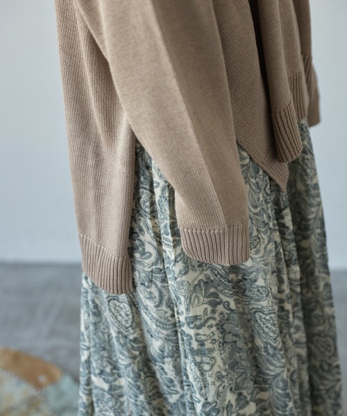 Auntie Rosa Holiday（アンティローザホリデー）の「フラワープリントパネルスカート（スカート・レディース・ブラック/パープル/オフホワイト・MEDIUM/LARGE）」の18枚目の写真