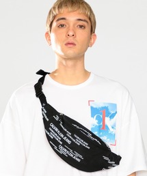 オール ロゴ ボディ バック