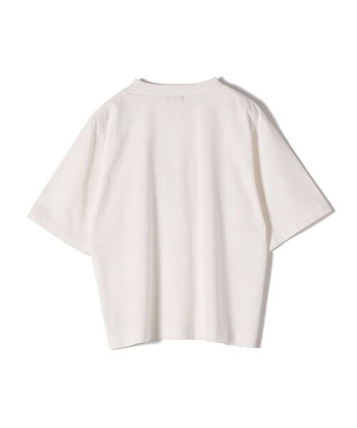 SHIPS(シップス)の「オリジナルロゴTEE(Tシャツ/カットソー・レディース・キャメル/ベージュ/ライトホワイト/ホワイト・ONE SIZE)」の5枚目の写真