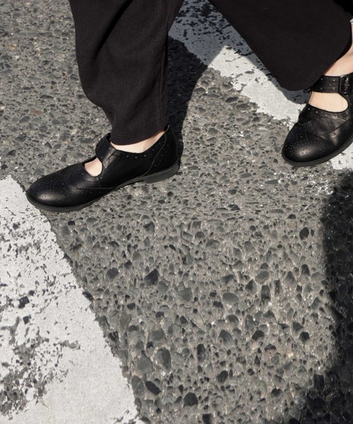 antiqua（アンティカ）の「ウィングチップストラップシューズ（ローファー・レディース・ブラック・LL/S/M/L）」の6枚目の写真