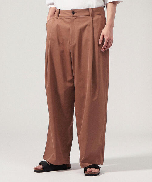 TOMORROWLAND （トゥモローランド）の「コットンポリエステル スーパーワイドパンツ（その他パンツ・メンズ・ライトグリーン/ホワイト/ブラウン/ネイビー・S/XS/M）」の18枚目の写真