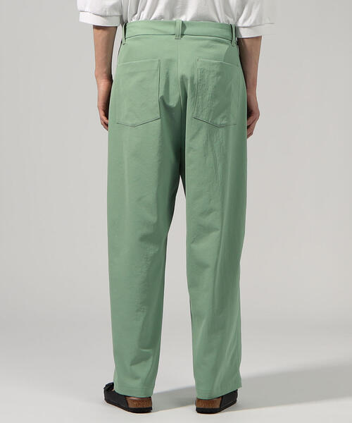 TOMORROWLAND （トゥモローランド）の「コットンポリエステル スーパーワイドパンツ（その他パンツ・メンズ・ライトグリーン/ホワイト/ブラウン/ネイビー・S/XS/M）」の5枚目の写真