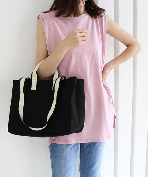 MODE ROBE（モードローブ）の「タックショルダータンクトップ（タンクトップ・レディース・ホワイト/ブラック/ベージュ/ピンク・FREE）」の2枚目の写真