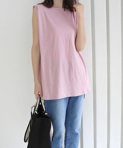 MODE ROBE（モードローブ）の「タックショルダータンクトップ（タンクトップ・レディース・ホワイト/ブラック/ベージュ/ピンク・FREE）」の20枚目の写真