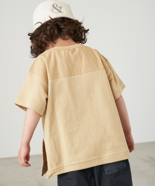 &yam(アンドヤム)の「USAコットン 異素材ミリタリーサイドスリット半袖Tシャツ(Tシャツ/カットソー・キッズ・ブルー/ブラック/ベージュ/グリーン・130-140cm/140-150cm/110-120cm/120-130cm/150-160cm)」の2枚目の写真