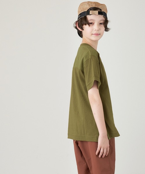 &yam(アンドヤム)の「USAコットン 異素材ミリタリーサイドスリット半袖Tシャツ(Tシャツ/カットソー・キッズ・ブルー/ブラック/ベージュ/グリーン・130-140cm/140-150cm/110-120cm/120-130cm/150-160cm)」の18枚目の写真