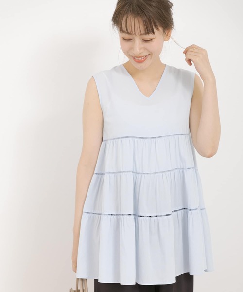 URBAN RESEARCH Sonny Label（アーバンリサーチサニーレーベル）の「Vネックティアードブラウス（シャツ/ブラウス・レディース・ブルー/ホワイト/ブラック・FREE）」の11枚目の写真