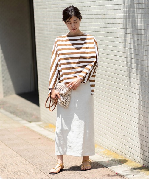 VERMEIL par iena（ヴェルメイユパーイエナ）の「【COGTHEBIGSMOKE/コグ ザ ビッグスモーク】DORGLAN TOP◆（Tシャツ/カットソー・レディース・ブラック/ブラウン・FREE）」の12枚目の写真