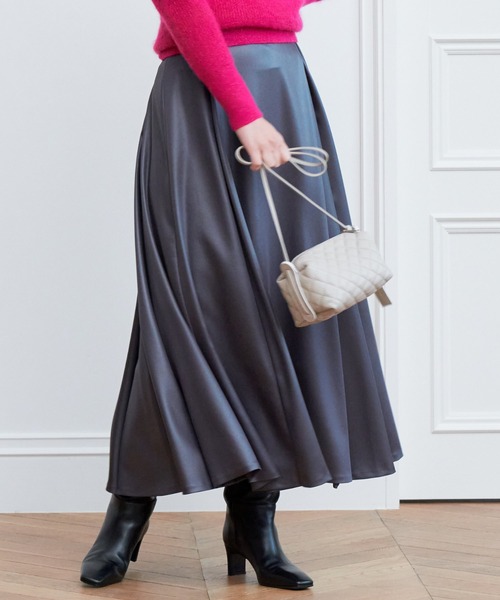 ANAYI（アナイ）の「レザーライクサテンフレア スカート（スカート・レディース・ベージュ/キャメル/トップグレー・36/38/34）」の22枚目の写真