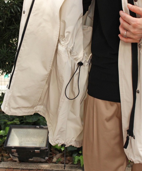DROIT BELLO(ドロイトベロ)の「DROIT BELLO(ドロイトベロ)ジップアップライトブルゾン(ブルゾン・レディース・ベージュ/オフホワイト・FREE)」の11枚目の写真