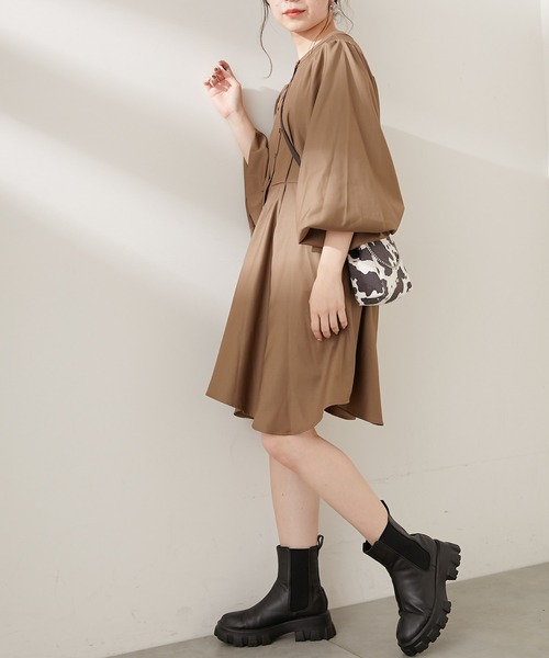 Chico（チコ）の「ボリューム袖イレヘムチュニック（チュニック・レディース・グレー/ブラウン/ベージュ・FREE）」の14枚目の写真