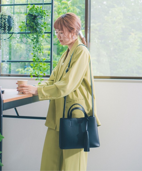 Ungrid(アングリッド)の「【Ungrid/アングリッド】 ビッグタッセルハンドバッグ(ハンドバッグ・レディース・ブラック/ダークブラウン/ベージュ/ブラウン系その他/アイボリー/ダークベージュ/ワイン/キャメル・FREE)」の17枚目の写真