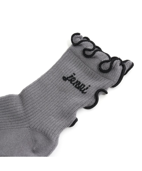 JENNI love(ジェニィラブ)の「配色メロークルーソックス(ソックス/靴下・キッズ・オフホワイト/グレー/ブラック・19-21cm/22-24cm)」の7枚目の写真