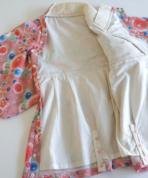 SweetMommy（スウィートマミー）の「ベビー着物ロンパース　 [七五三]  [誕生日 記念日 お食い初め お宮参り]（着物・キッズ・ブルー/レッド/グリーン/ピンク/オフホワイト/アクア/ピンク系その他/クリーム/ベージュ/ブルーグリーン・80/90/50-70）」の13枚目の写真