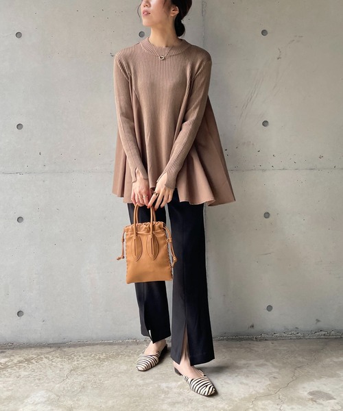 CAPRICIEUX LE'MAGE（カプリシューレマージュ）の「前スリットストレッチストレートパンツ（その他パンツ・レディース・ブラック/ブラウン/ライトベージュ・36/38）」の14枚目の写真