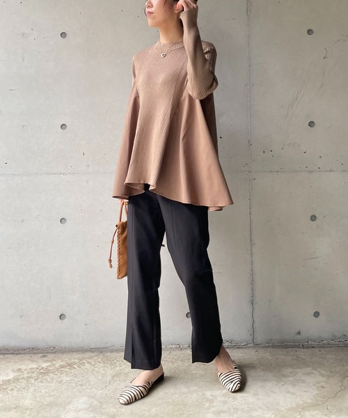 CAPRICIEUX LE'MAGE（カプリシューレマージュ）の「前スリットストレッチストレートパンツ（その他パンツ・レディース・ブラック/ブラウン/ライトベージュ・36/38）」の16枚目の写真