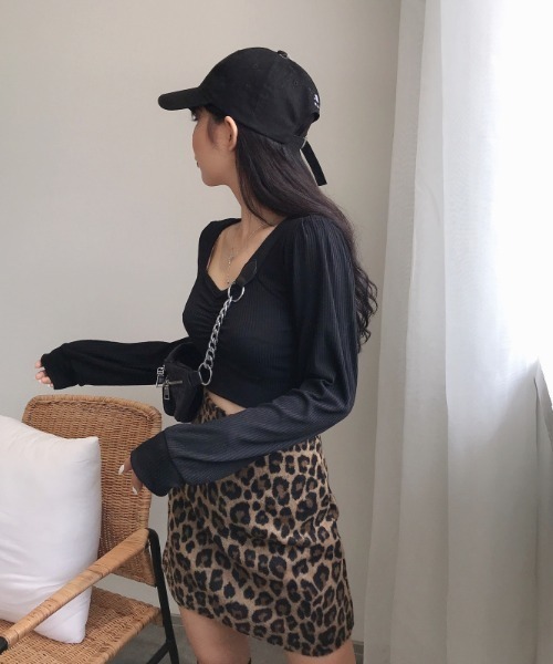 by muni:r（バイ ムニール）の「レオパード ミニスカート（スカート・レディース・ブラウン・SMALL/MEDIUM）」の14枚目の写真