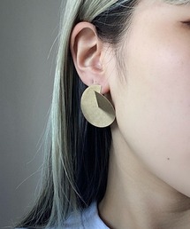 emouv by est（エモーヴバイエスト）の「emouv by est スラッシュディスクピアス（ピアス（両耳用））」