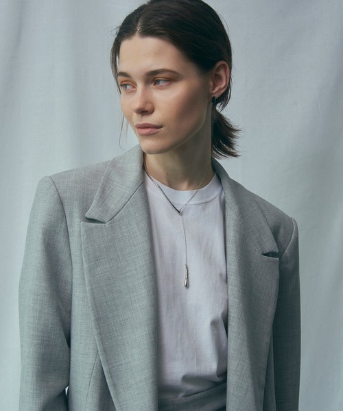 GOLDY（ゴールディ）の「カーブド メタル "Y"シェイプ ネックレス（ネックレス・レディース・ゴールド/シルバー/その他1・FREE）」の5枚目の写真